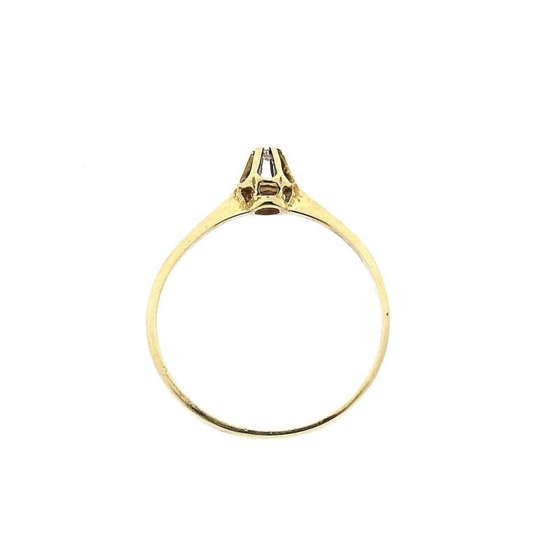 Image 5 of Gold solitaire ring with diamond; 0.04 ct.