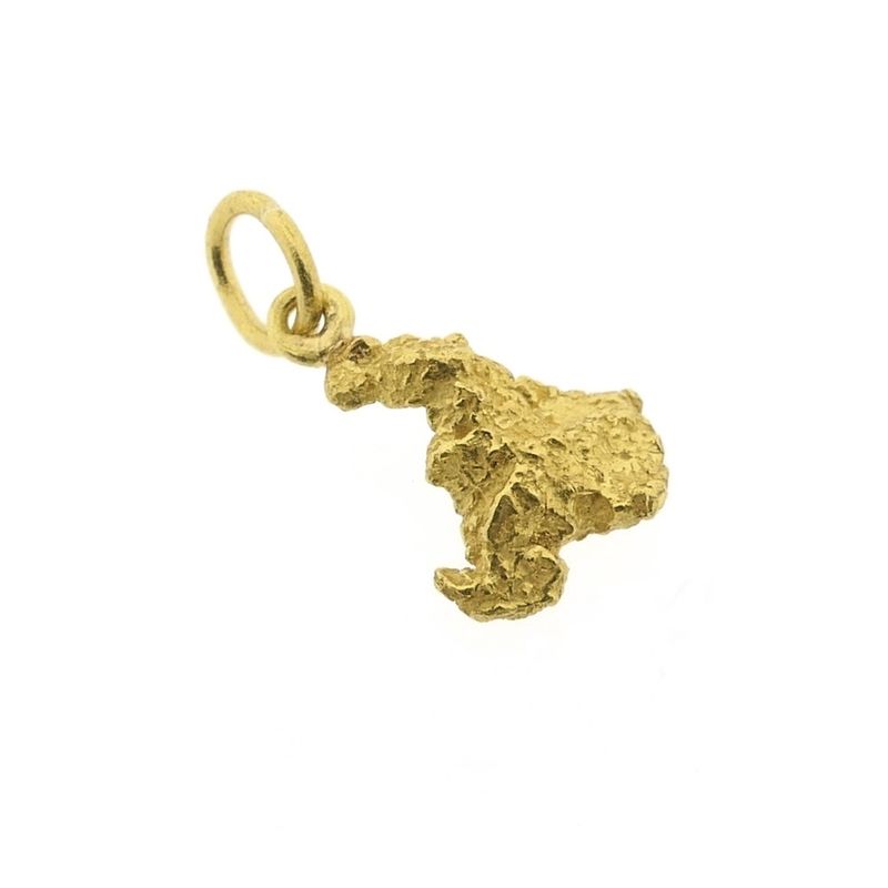 Image 6 of 22 carat gold pendant with a gold nugget