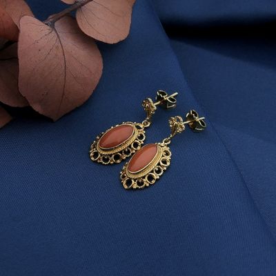 Image 2 of Gold earrings with red coral | Antique