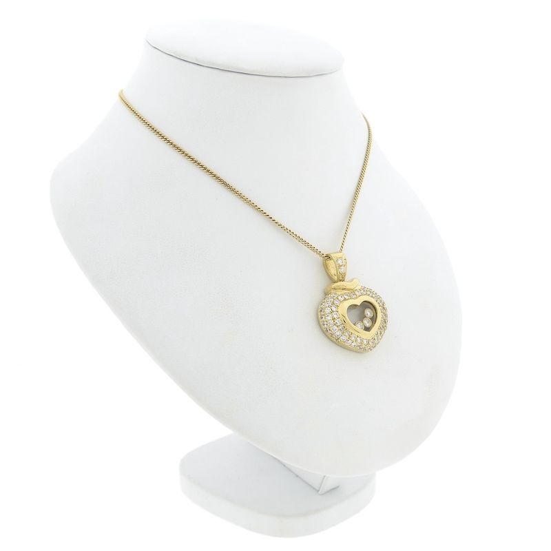 Image 10 of Gold heart pendant with zirconia