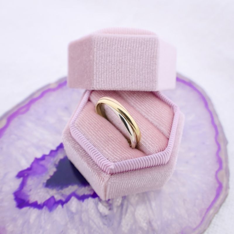 Image 4 of Tricolor gold trinity ring