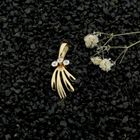 Image 2 of Golden fantasy pendant with diamonds; 0.015 ct.