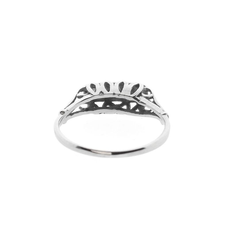 Image 5 of White gold Art Deco ring with 0.15 ct diamond.