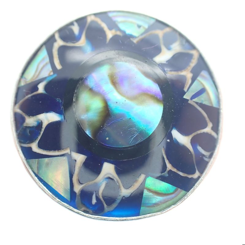 Image 2 of Silver ring with shell combination