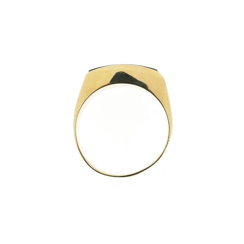 Image 9 of Gold signet ring with onyx
