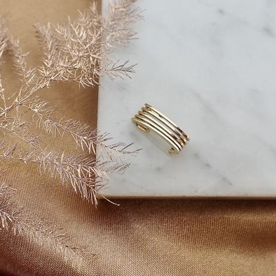 Image 2 of Gold minimalist pendant