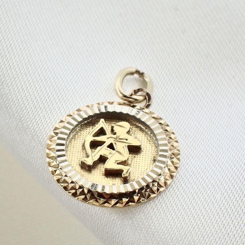 Image 2 of Bicolor pendant of the zodiac sign Sagittarius