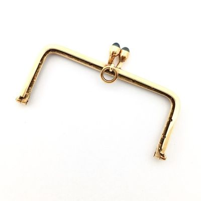 Gold wallet clasp | 14 carat sapphire Image 1 of Gold wallet clasp | 14 carat sapphire