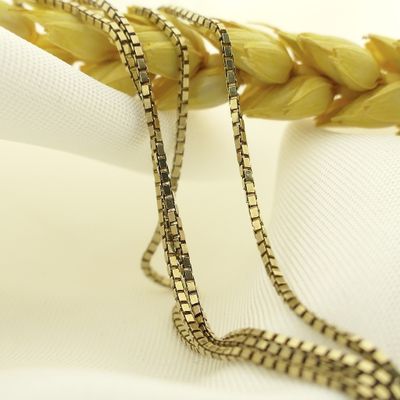 Image 2 of Golden Venetian link chain | 51 cm