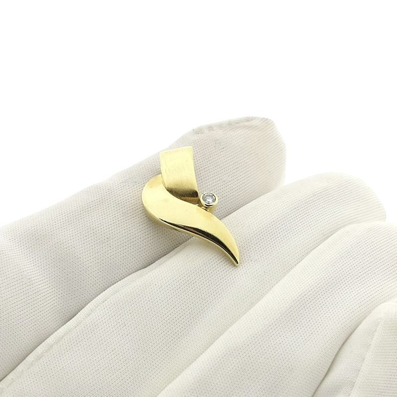 Image 6 of Vintage gold pendant with diamond | 0.04 ct.