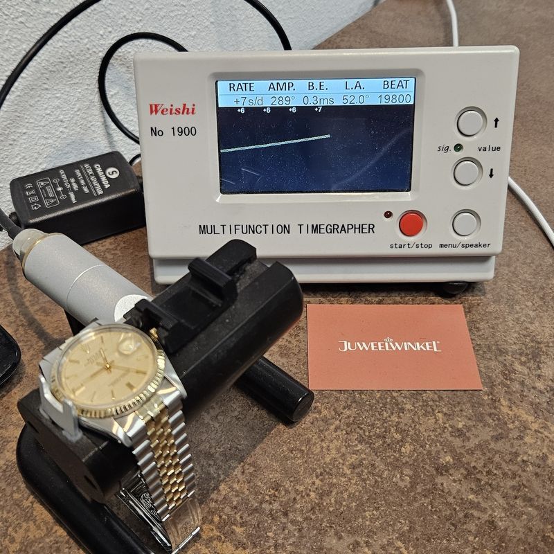 Image 21 of Rolex Datejust 1601 'Full-set'; Vintage automatic watch from 1977