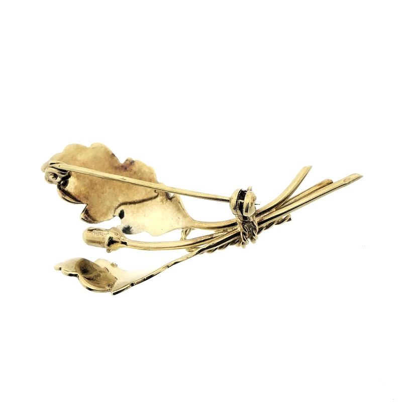 Image 5 of Gold brooch of oak leaves