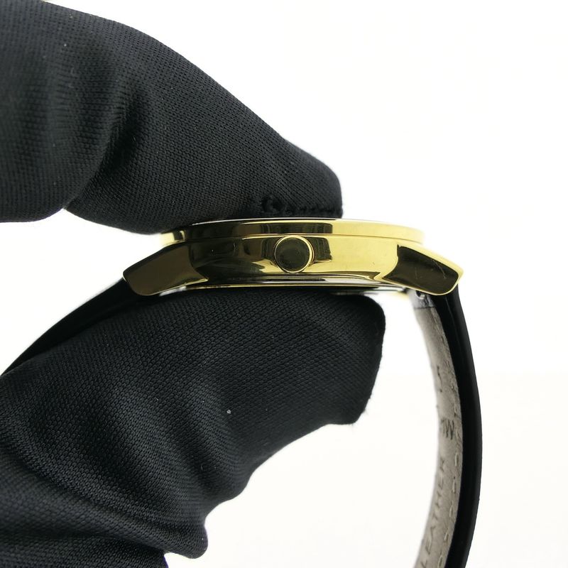 Image 7 of Movado Museum Classic; Gold-plated women's watch with black 'Mother of Pearl' dial; 0607564