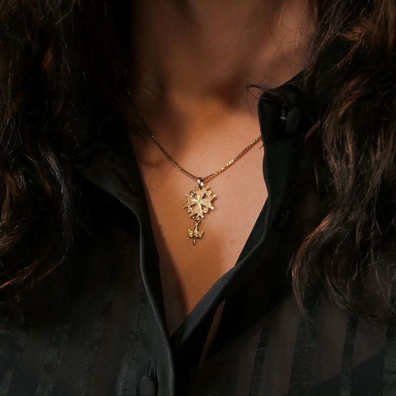 Image 3 of Gold pendant | Huguenot Cross