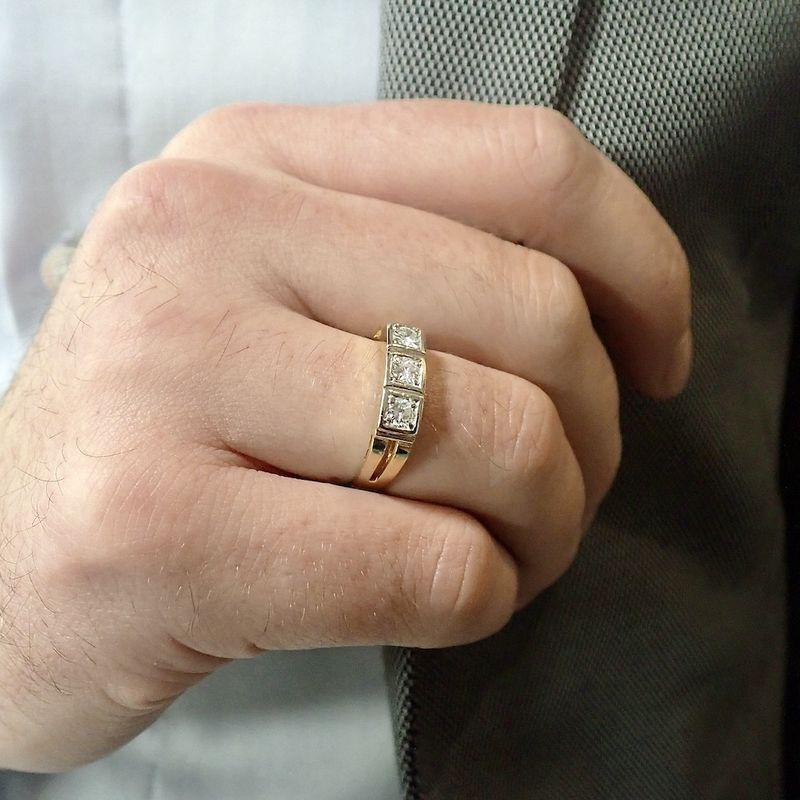 Image 2 of Luxurious gold ring with diamonds | 0.54 ct.