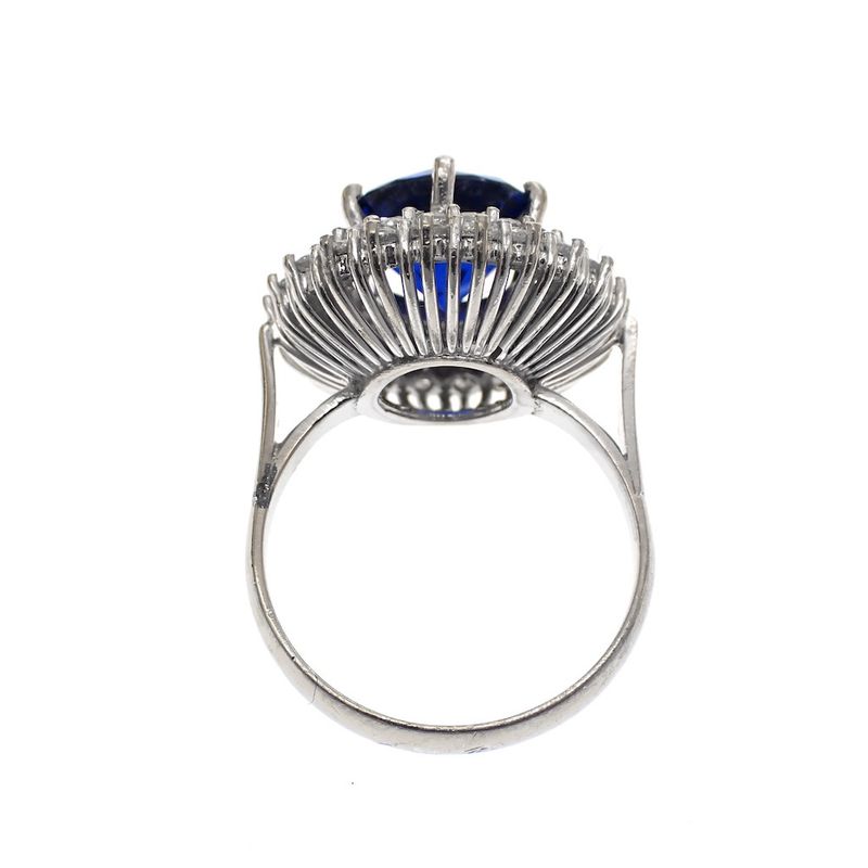Image 3 of White gold cocktail ring with zirconia and synthetic sapphire