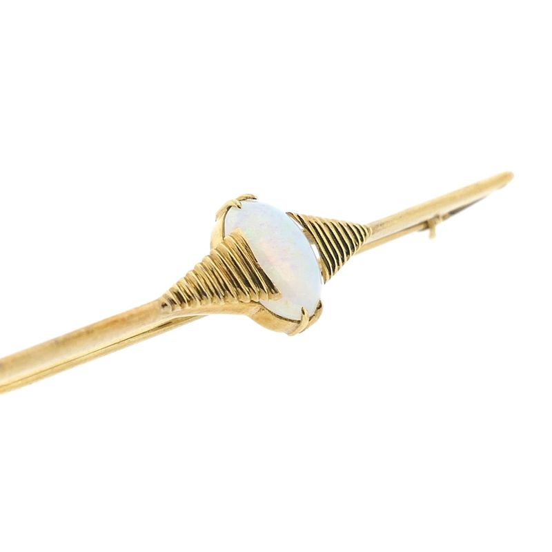 Image 4 of Golden brooch with opal