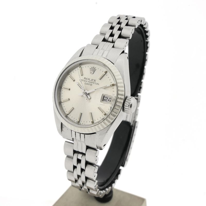 Image 2 of Rolex Date 26mm 6917; Vintage women's watch