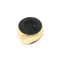 Gold signet ring with onyx