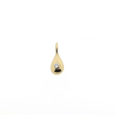 9 carat pendant with diamond; 0.05 ct. Image 1 of 9 carat pendant with diamond; 0.05 ct.