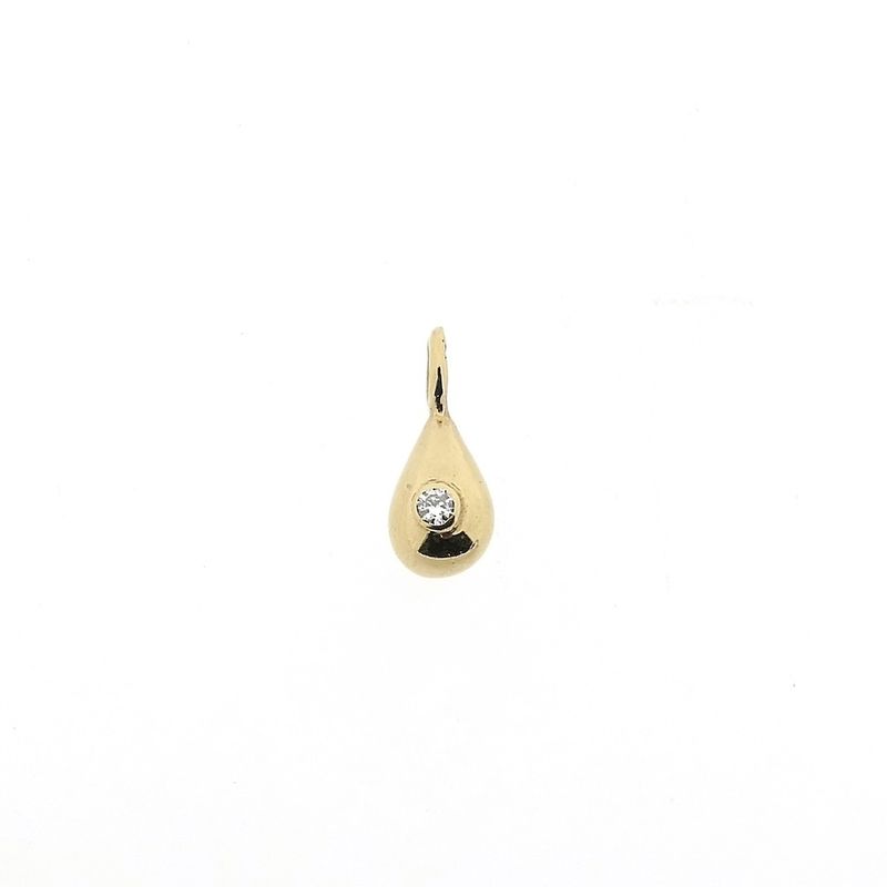 Image 1 of 9 carat pendant with diamond; 0.05 ct.