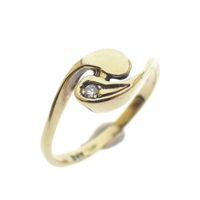Gold ring with diamond; 0.025 ct. | Toi et moi