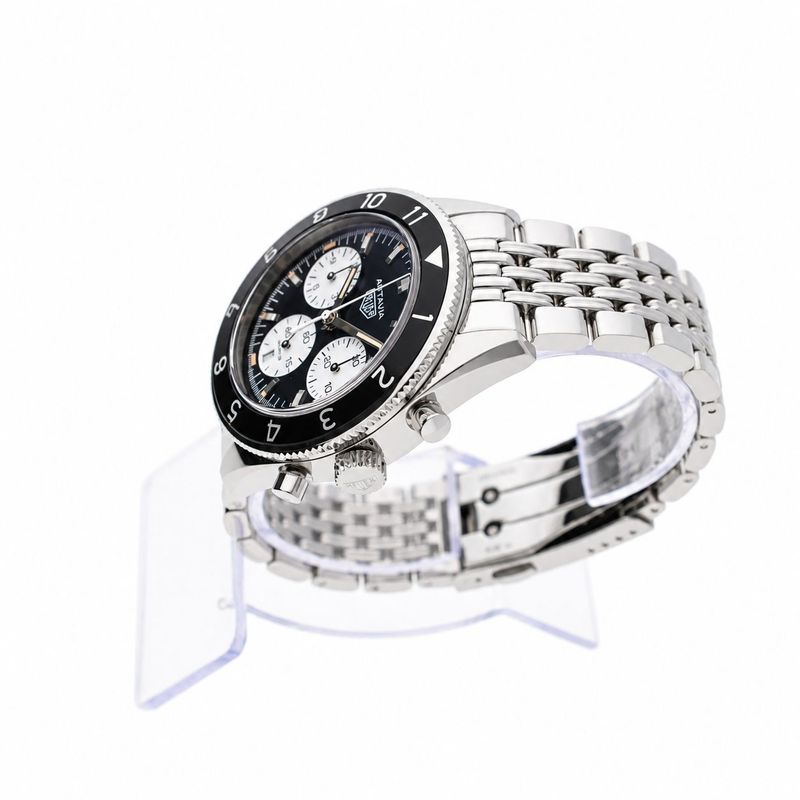 Image 7 of TAG Heuer Autavia Chronograph Cal.02 CBE2110.BA0687; Automatic Men's Watch