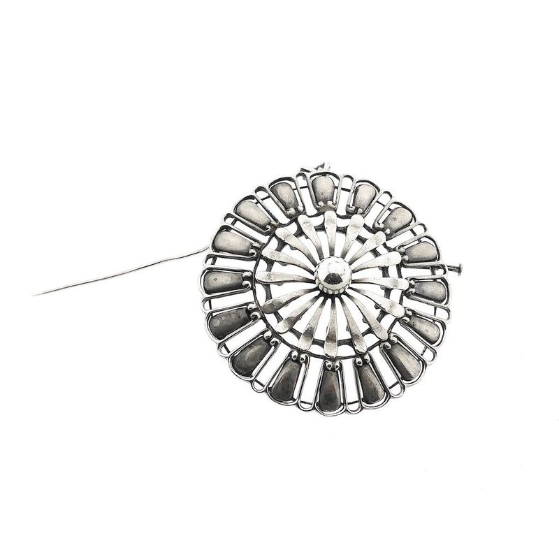 Image 5 of Silver Etruscan Brooch/Pendant