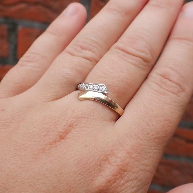 Image 4 of Two-tone gold ring with diamonds | 0.10 ct.