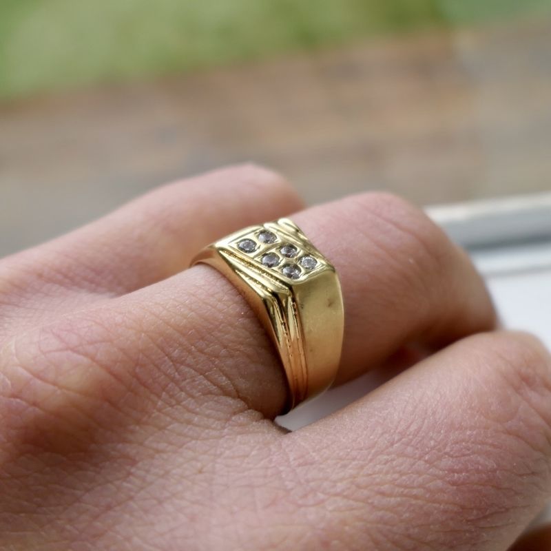 Image 11 of Gold men's signet ring with zirconia
