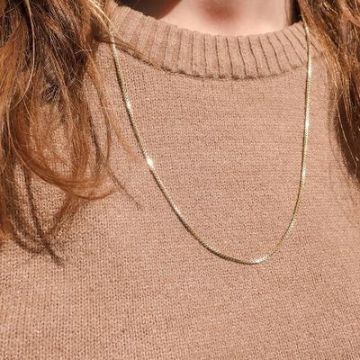 Long gold Venetian link necklace | 61 cm Image 2 of Long gold Venetian link necklace | 61 cm