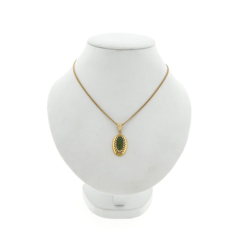 Image 3 of Gold pendant with Jade