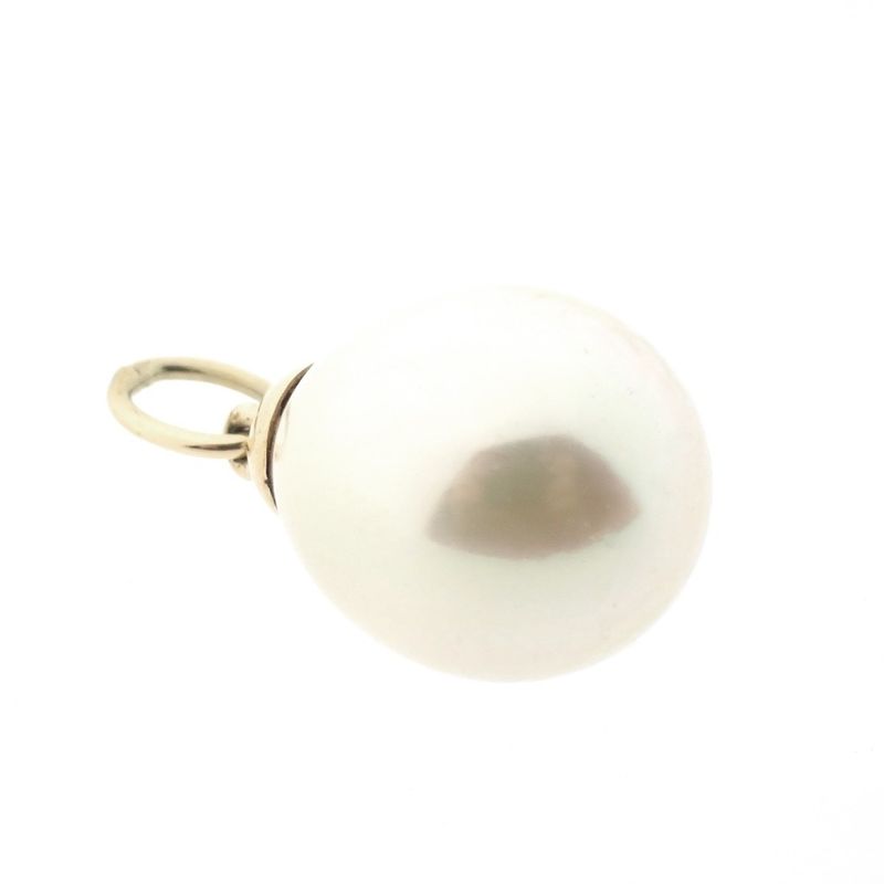 Image 3 of 18 carat gold solitaire pendant with artificial pearl