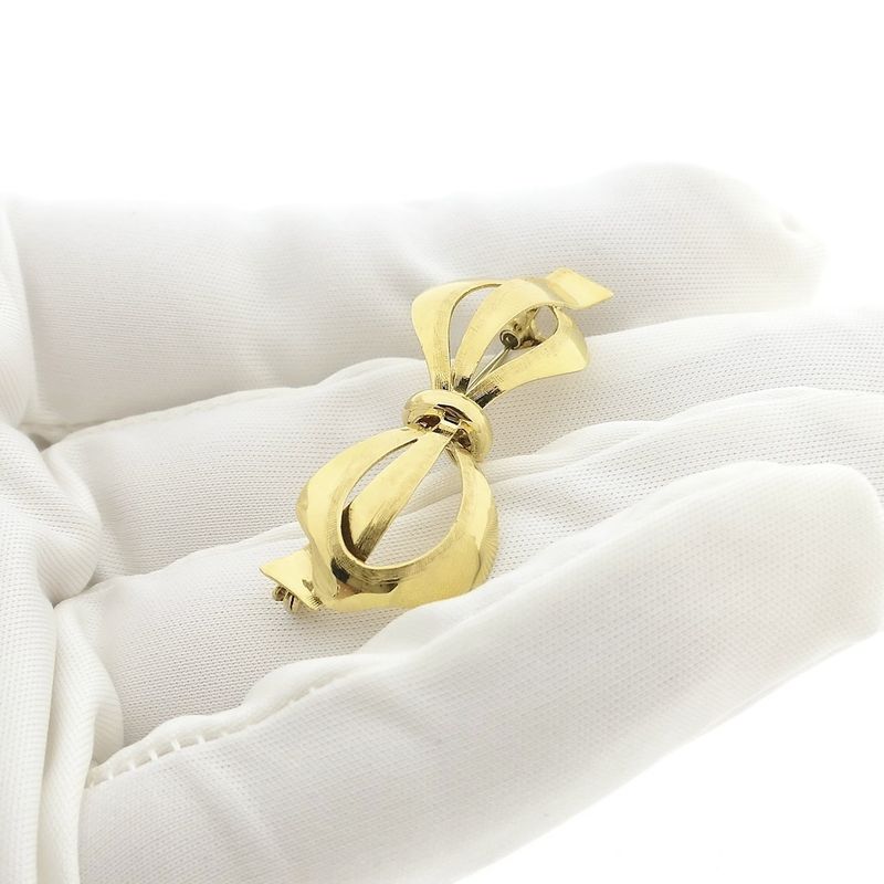 Image 8 of Vintage gold brooch | Bow