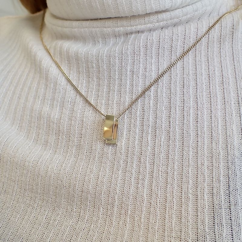 Image 8 of Gold minimalist pendant