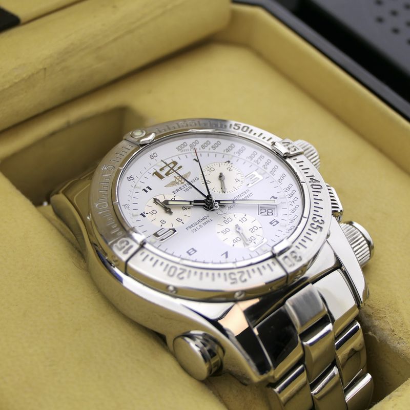 Image 12 of Breitling Emergency Mission A73321; Chronograph men's watch with emergency transmitter