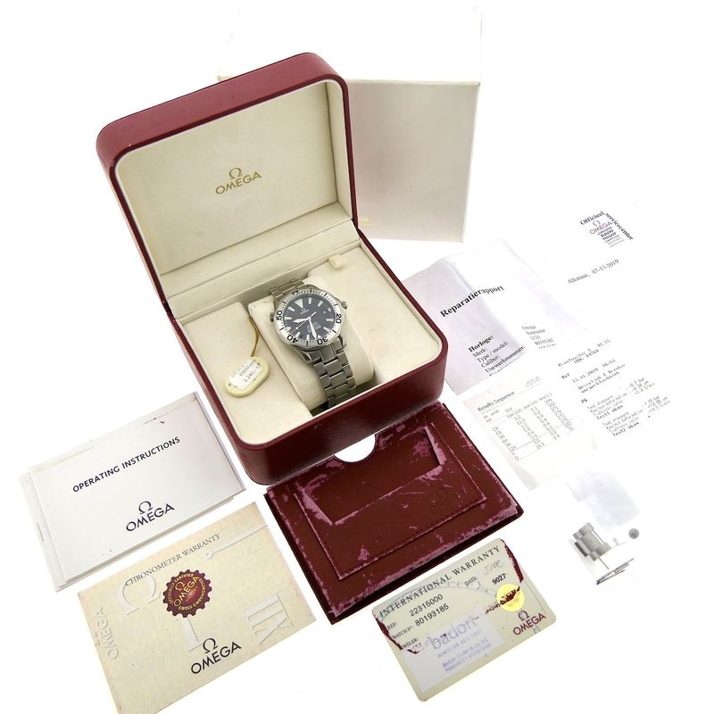 Image 4 of Omega Seamaster 300m Chronometer Titanium; Automatic men's watch