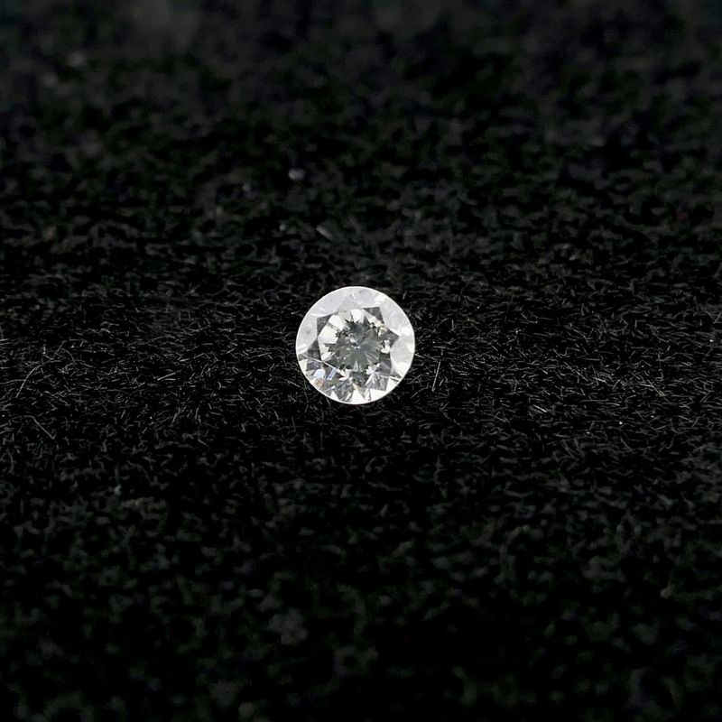Image 2 of Set 1.01 ct. Brilliant-cut Natural Diamonds; Color F/G Quality; VS-SI + Quality Report