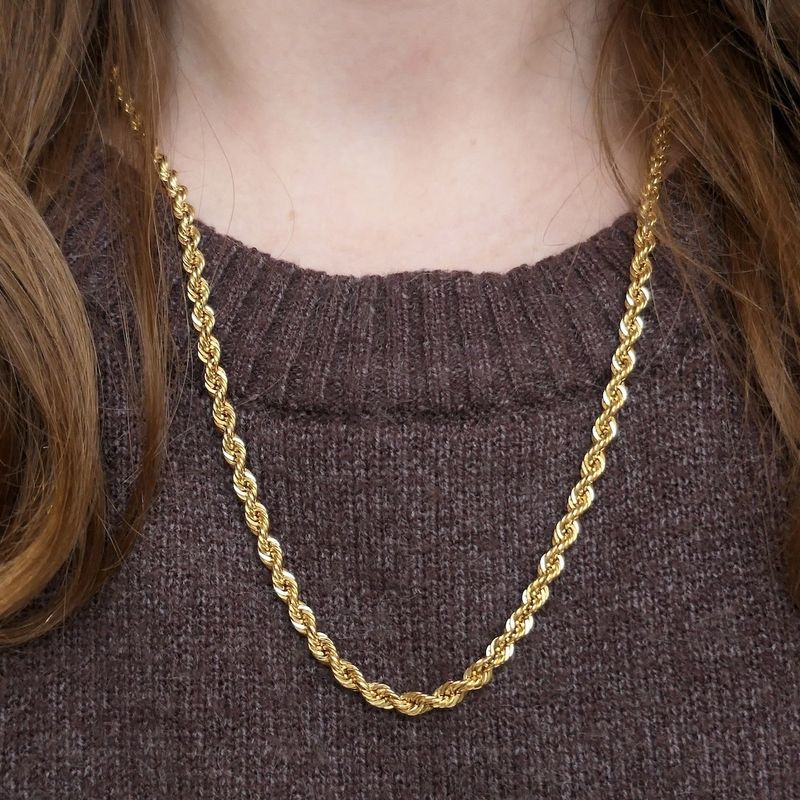 Image 9 of Gold twisted link chain