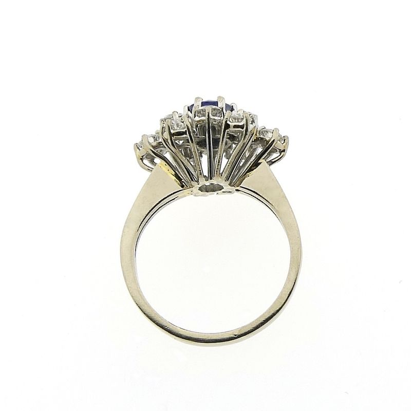 Image 3 of Exclusive white gold cocktail ring with sapphire and diamond | 1.92 ct.