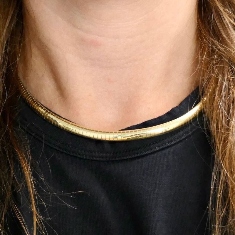 Afbeelding 10 van Gouden omega schakelcollier 