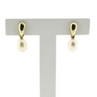 Image 2 of Gold stud earrings with pearl