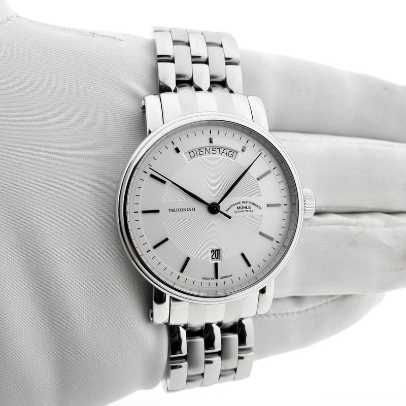 Image 11 of Mühle Glashütte Teutonia II M1-33-60; Automatic men's watch