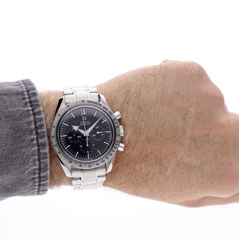 Image 12 of Omega Speedmaster Broad Arrow '1957 Re-Edition' 3594.50.00; Chronograph men's watch