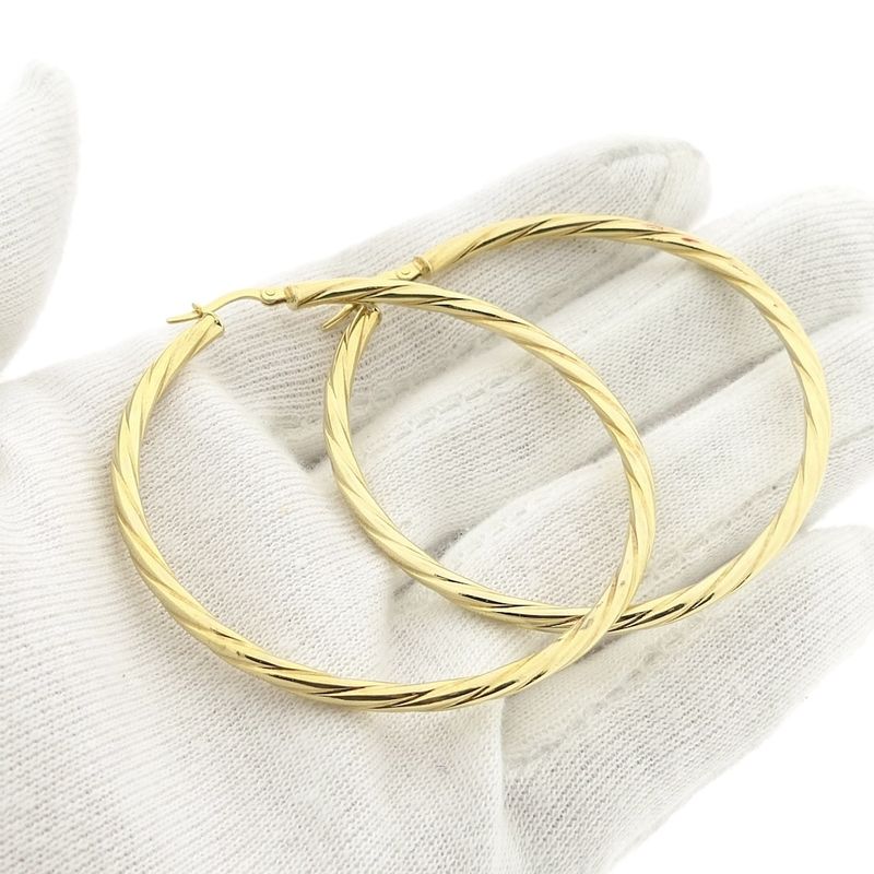 Image 7 of Gold twisted earrings | Ø 54.5 mm