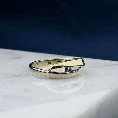 Afbeelding 2 van Bicolor gouden ring met diamant; 0,03 ct. 