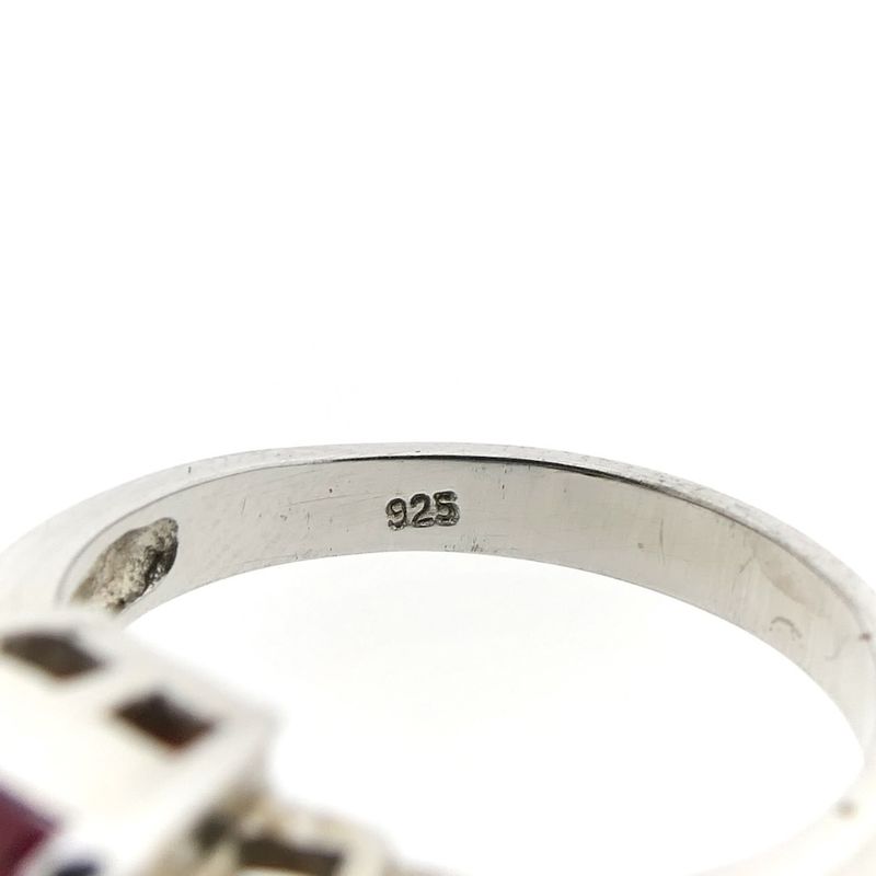 Image 8 of Silver ring with zirconia stones