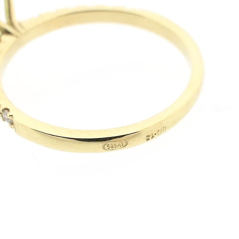 Image 5 of Gold Ring with Peridot and Diamonds; 0.12 ct.
