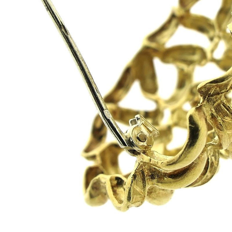 Image 8 of Antique gold brooch with ruby