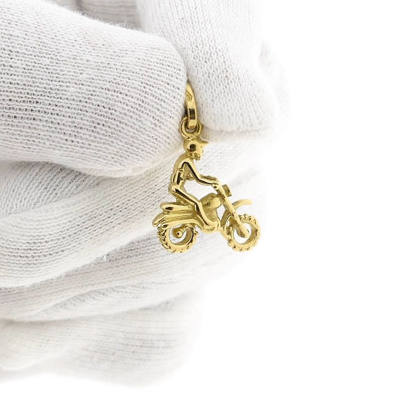 Afbeelding 11 van Gouden hanger van een motorcrosser